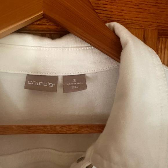 Chico’s Sz 3 White Denim Jacket - Picture 4 of 6